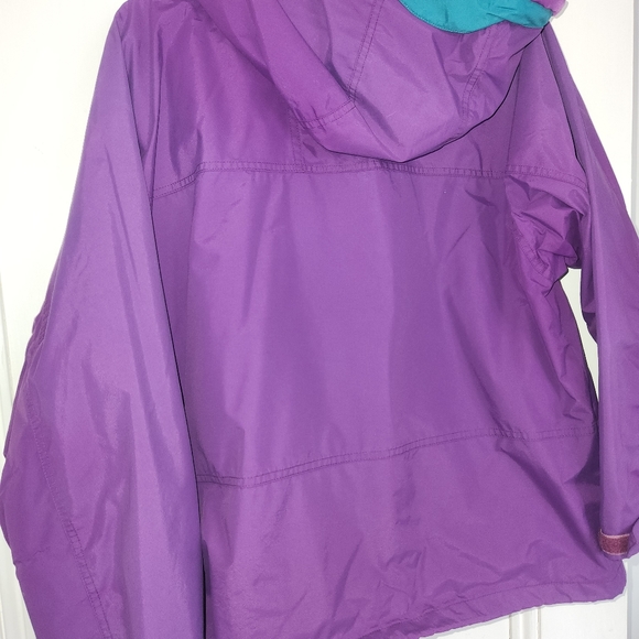 Eddie Bauer goretex coat - Picture 2 of 3